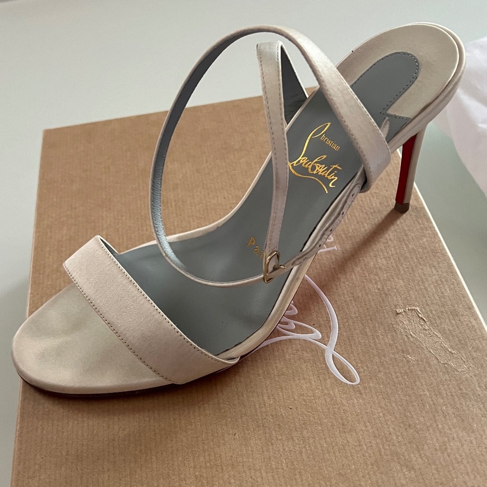 Christian Louboutin Loubigirl 85MM Satin Sandals 38.5 - Picture 2 of 10